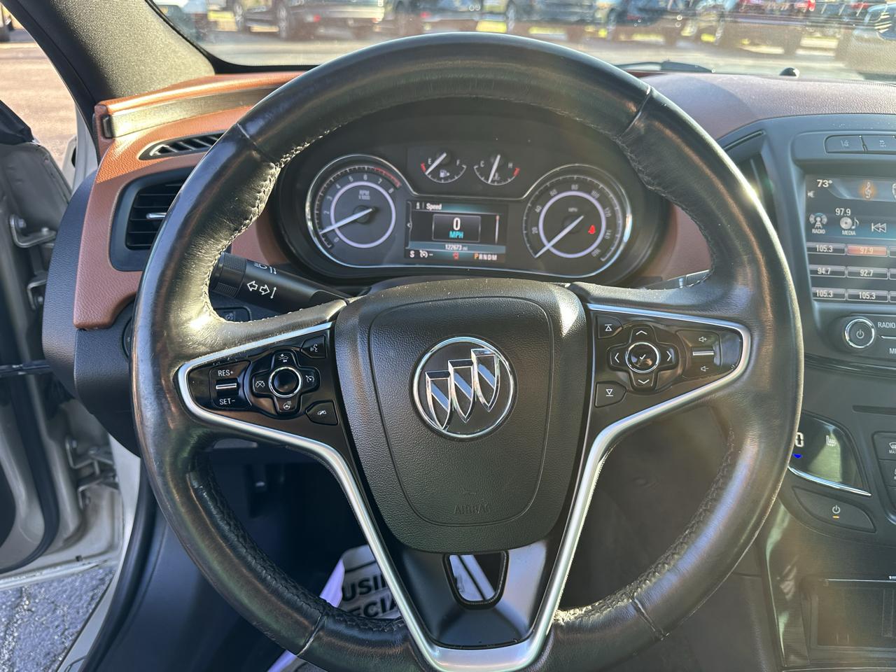 Buick Regal 4dr Sdn Premium II FWD 2016