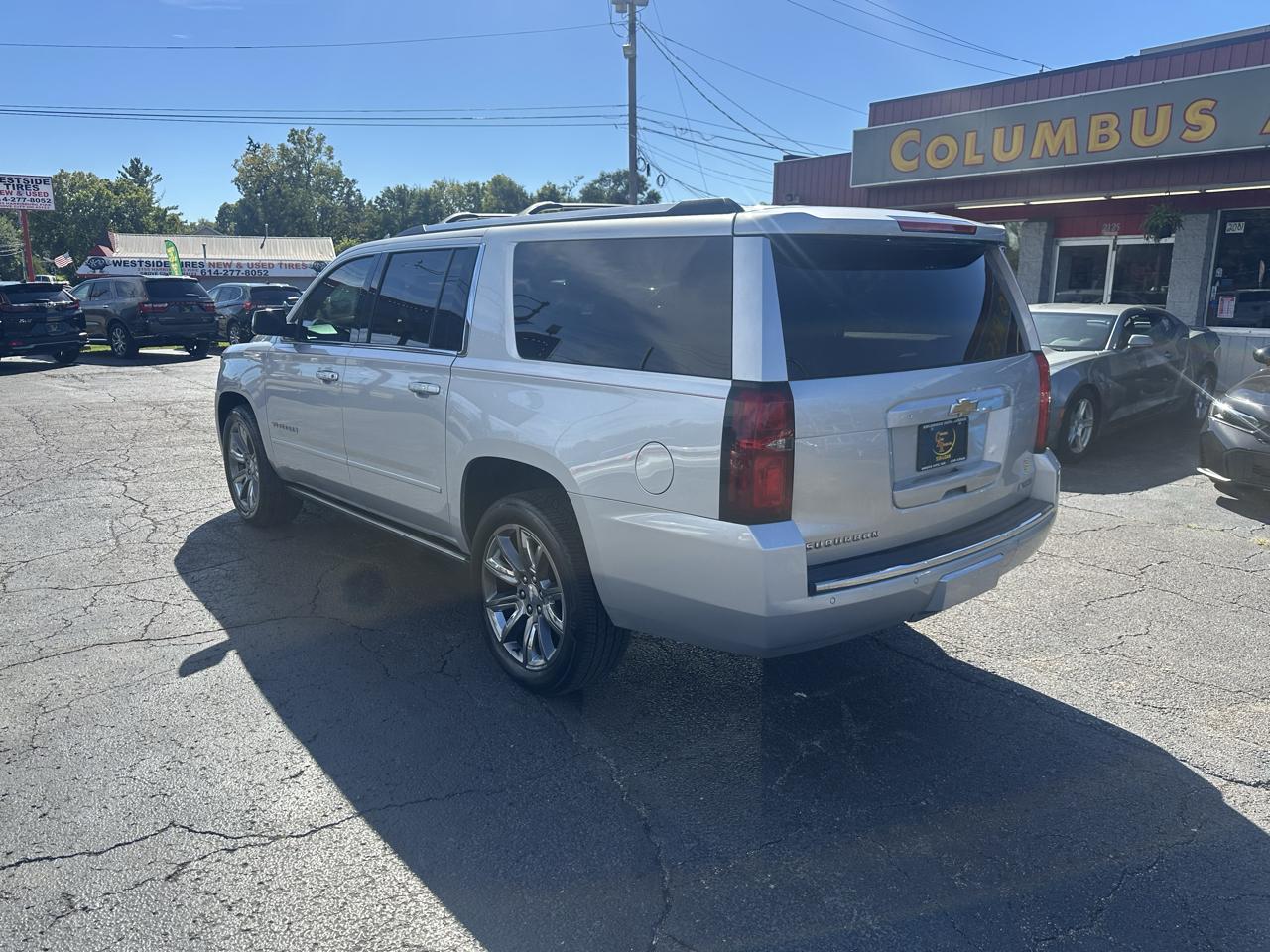 Chevrolet Suburban 4WD 4dr 1500 Premier 2018