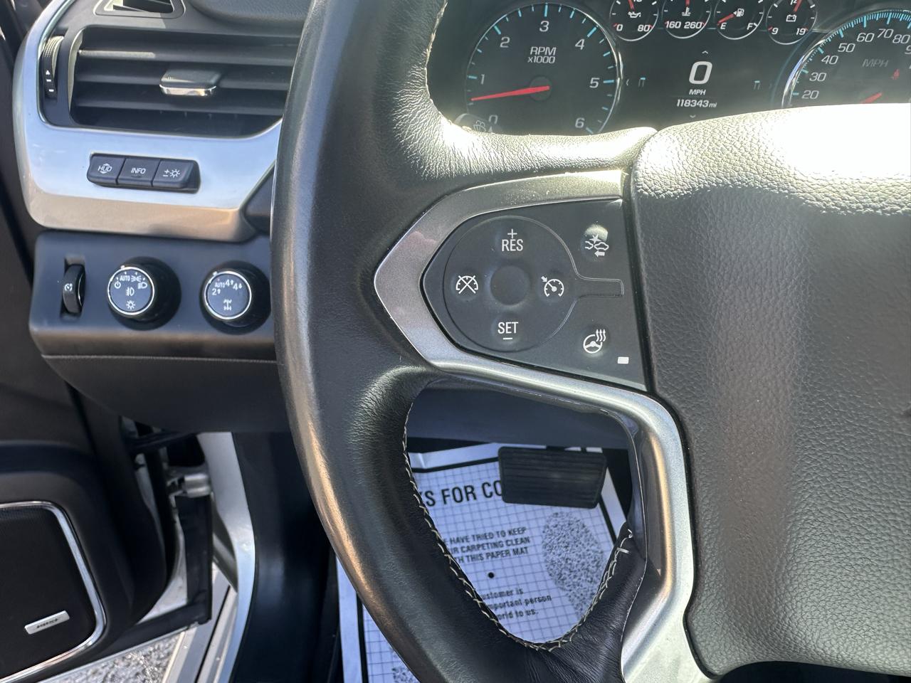 Chevrolet Suburban 4WD 4dr 1500 Premier 2018