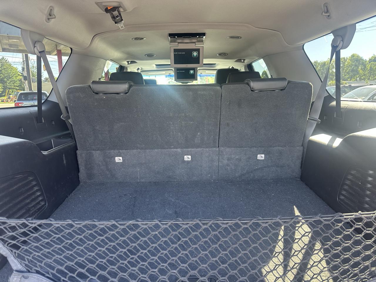 Chevrolet Suburban 4WD 4dr 1500 Premier 2018