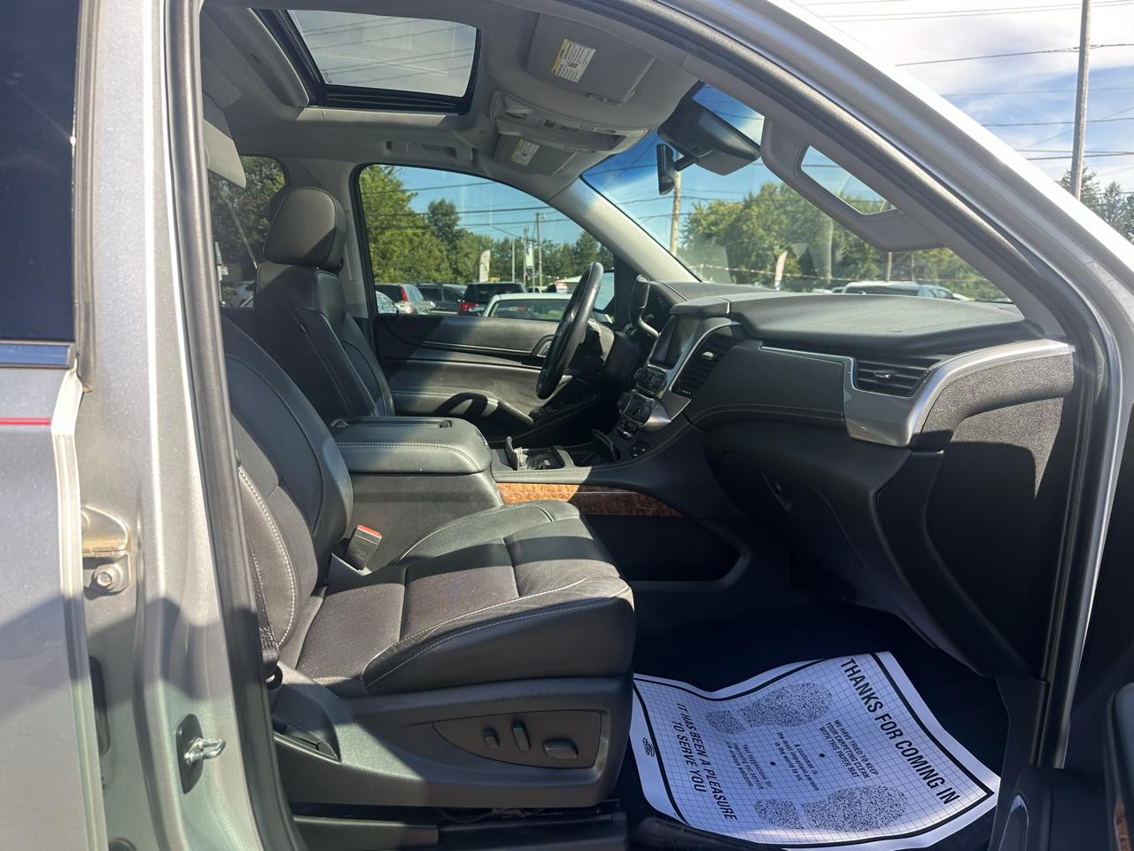 Chevrolet Suburban 4WD 4dr 1500 Premier 2018