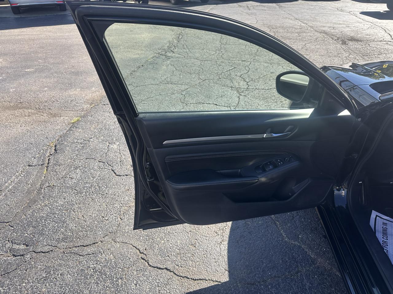 Nissan Altima 2.5 SV Sedan 2019