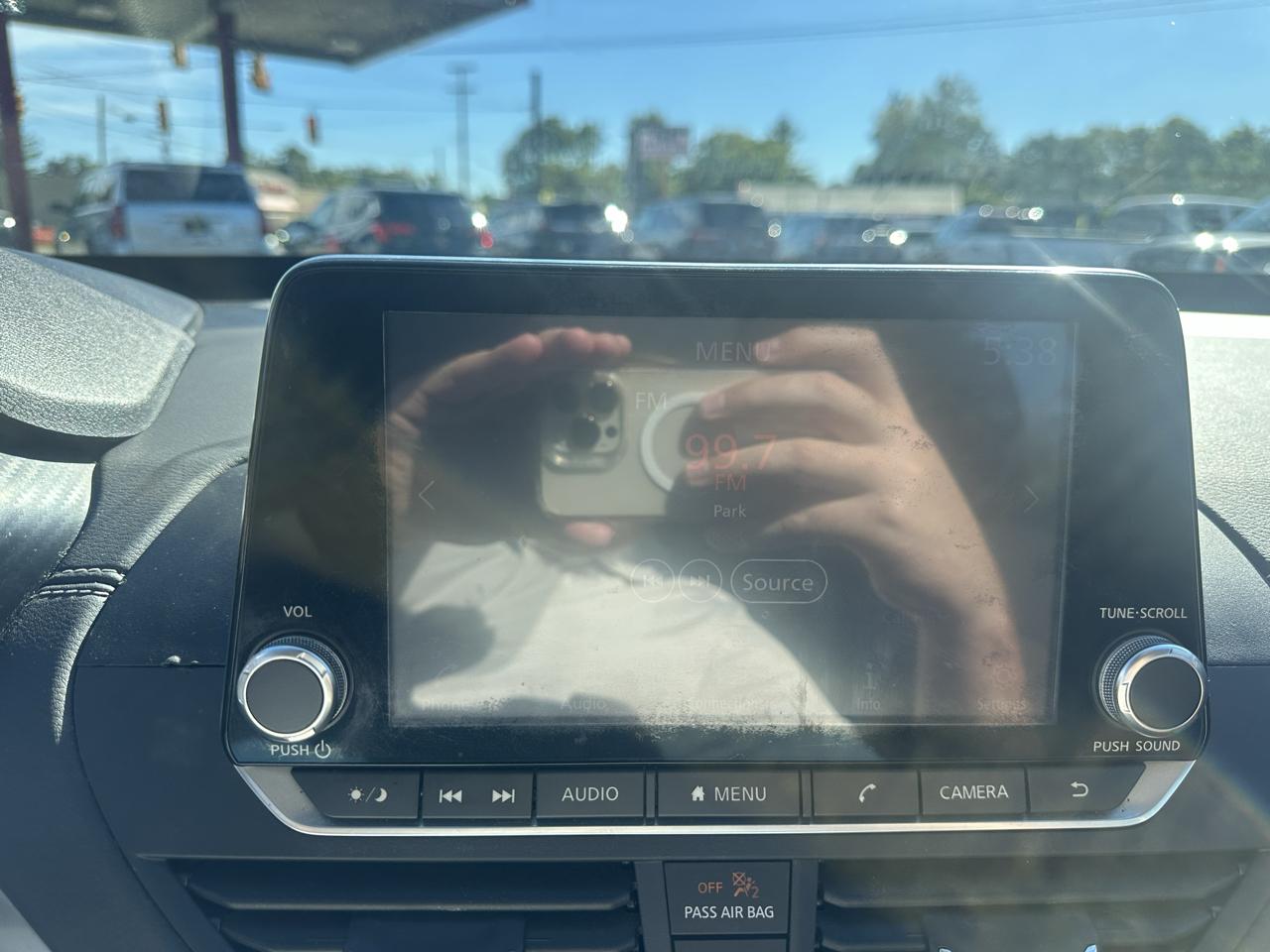 Nissan Altima 2.5 SV Sedan 2019