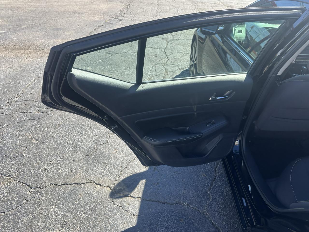 Nissan Altima 2.5 SV Sedan 2019