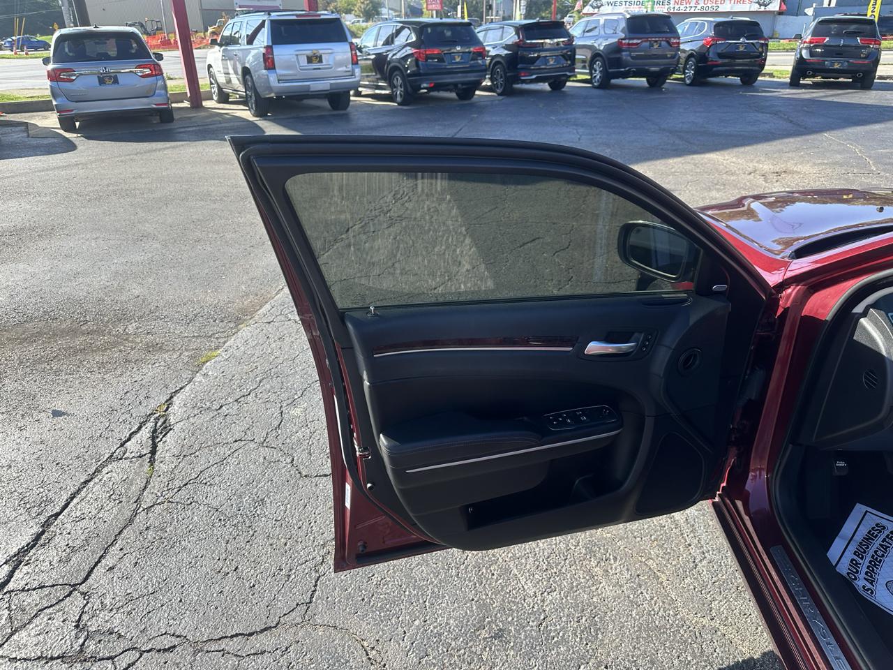 Chrysler 300 Limited AWD 2019