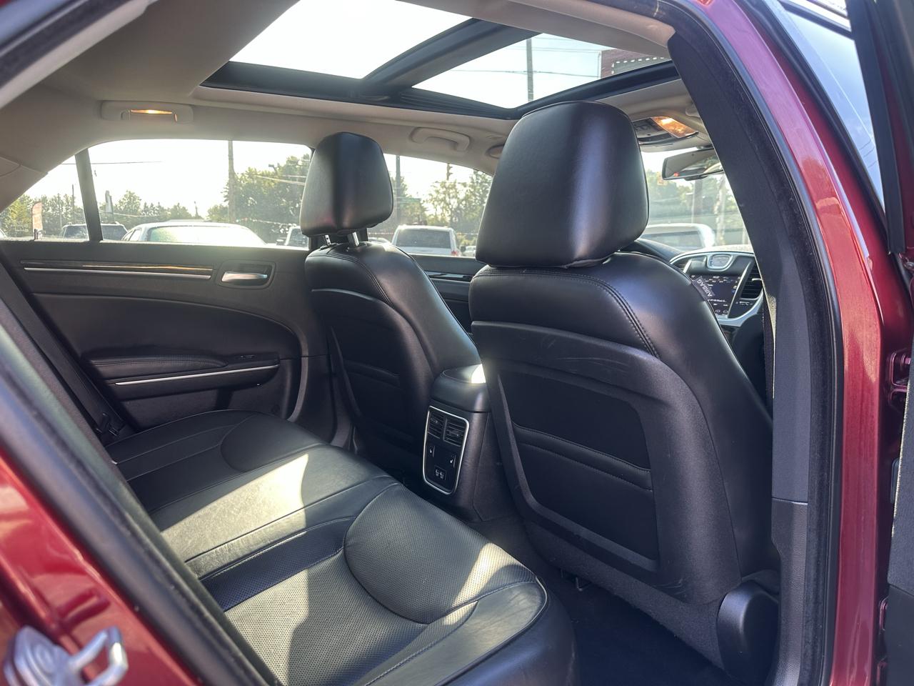 Chrysler 300 Limited AWD 2019