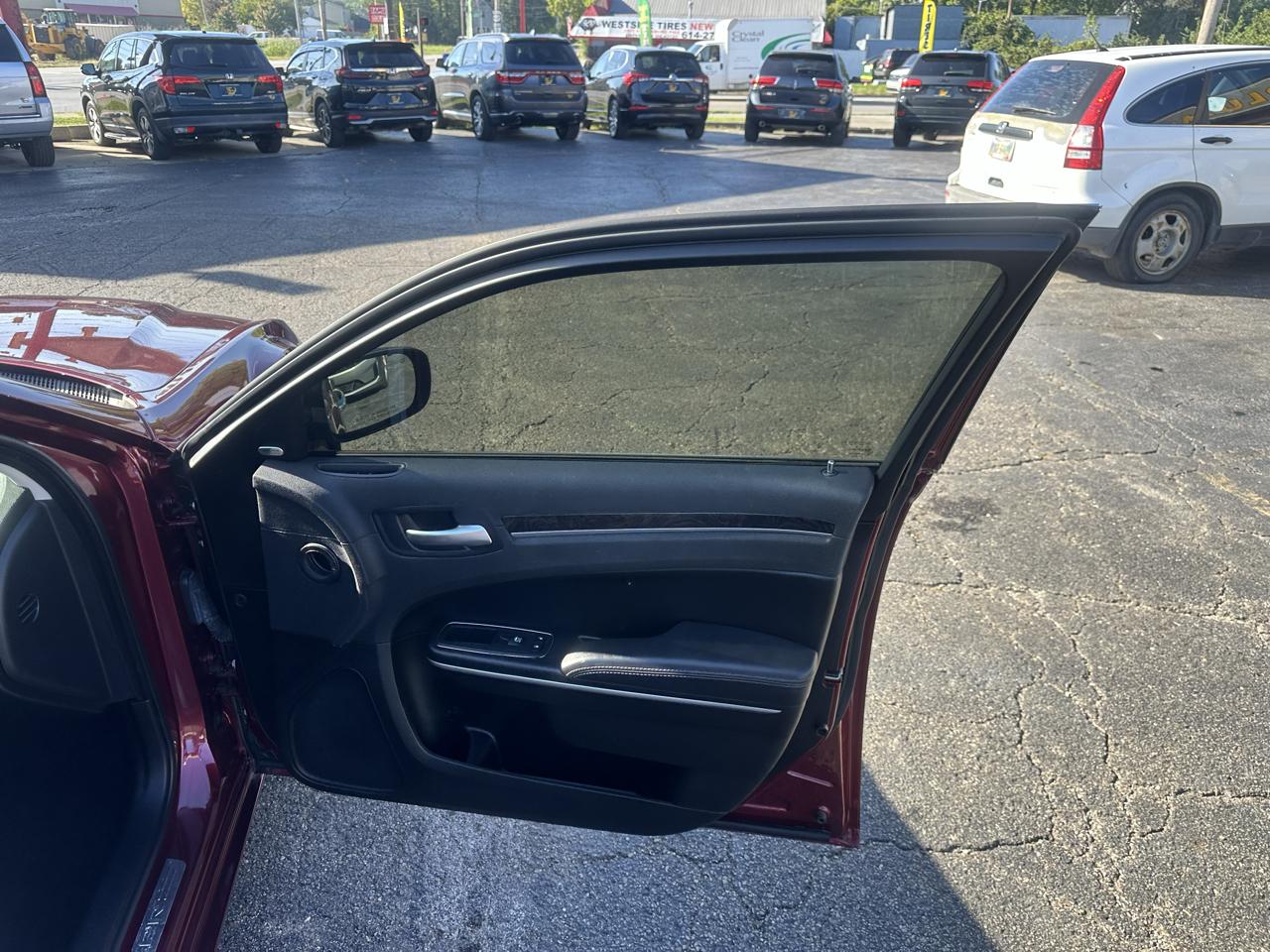 Chrysler 300 Limited AWD 2019