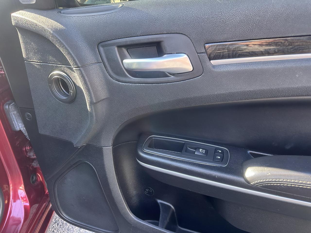 Chrysler 300 Limited AWD 2019