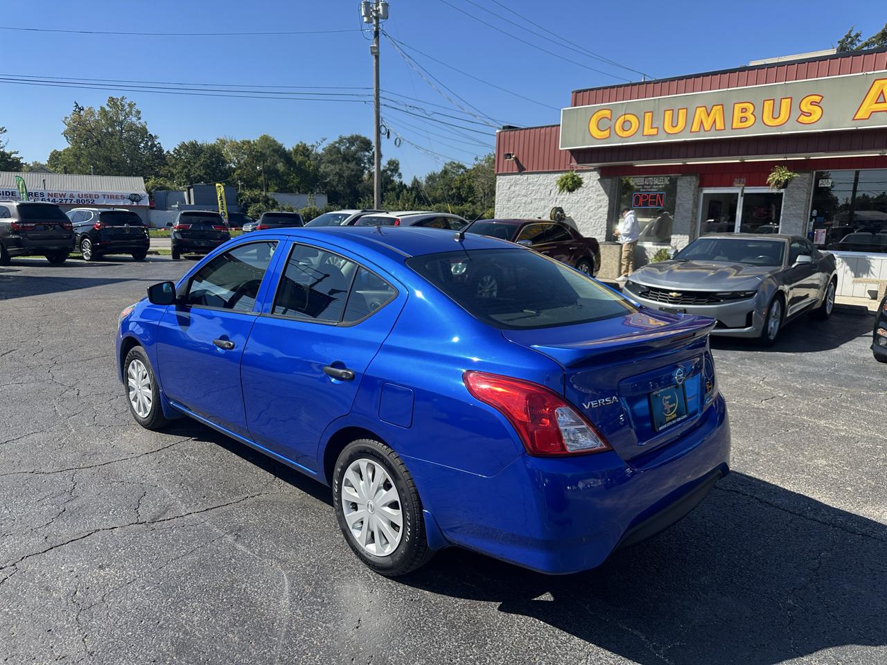 Nissan Versa 4dr Sdn CVT 1.6 S Plus 2016