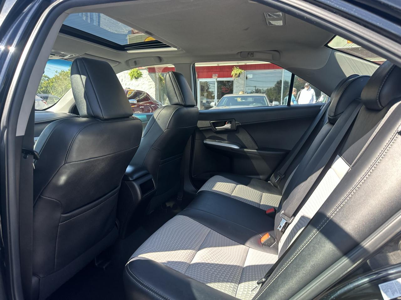 Toyota Camry 2014.5 4dr Sdn I4 Auto SE Sport (Natl) 2014