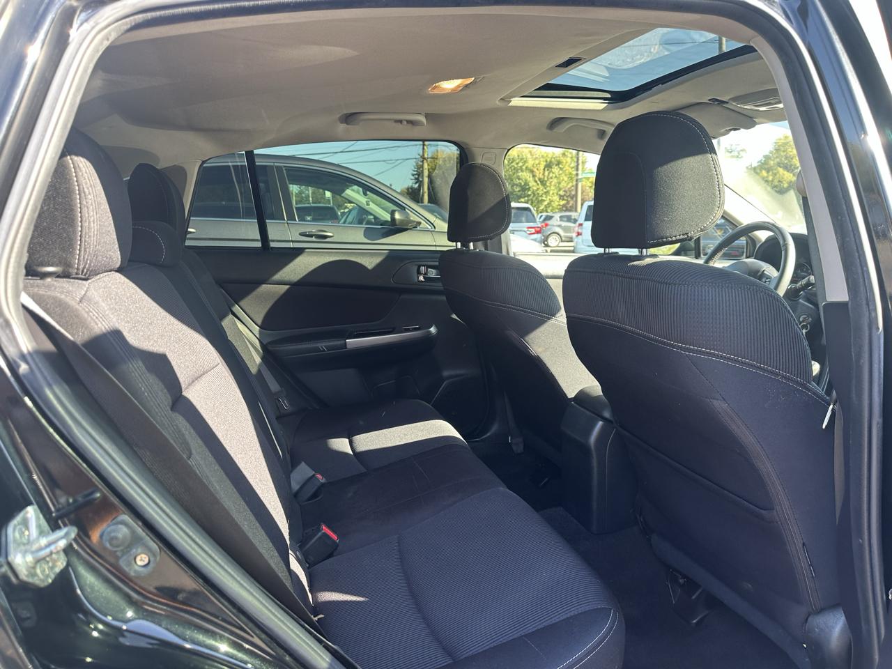 Subaru Impreza photo 29