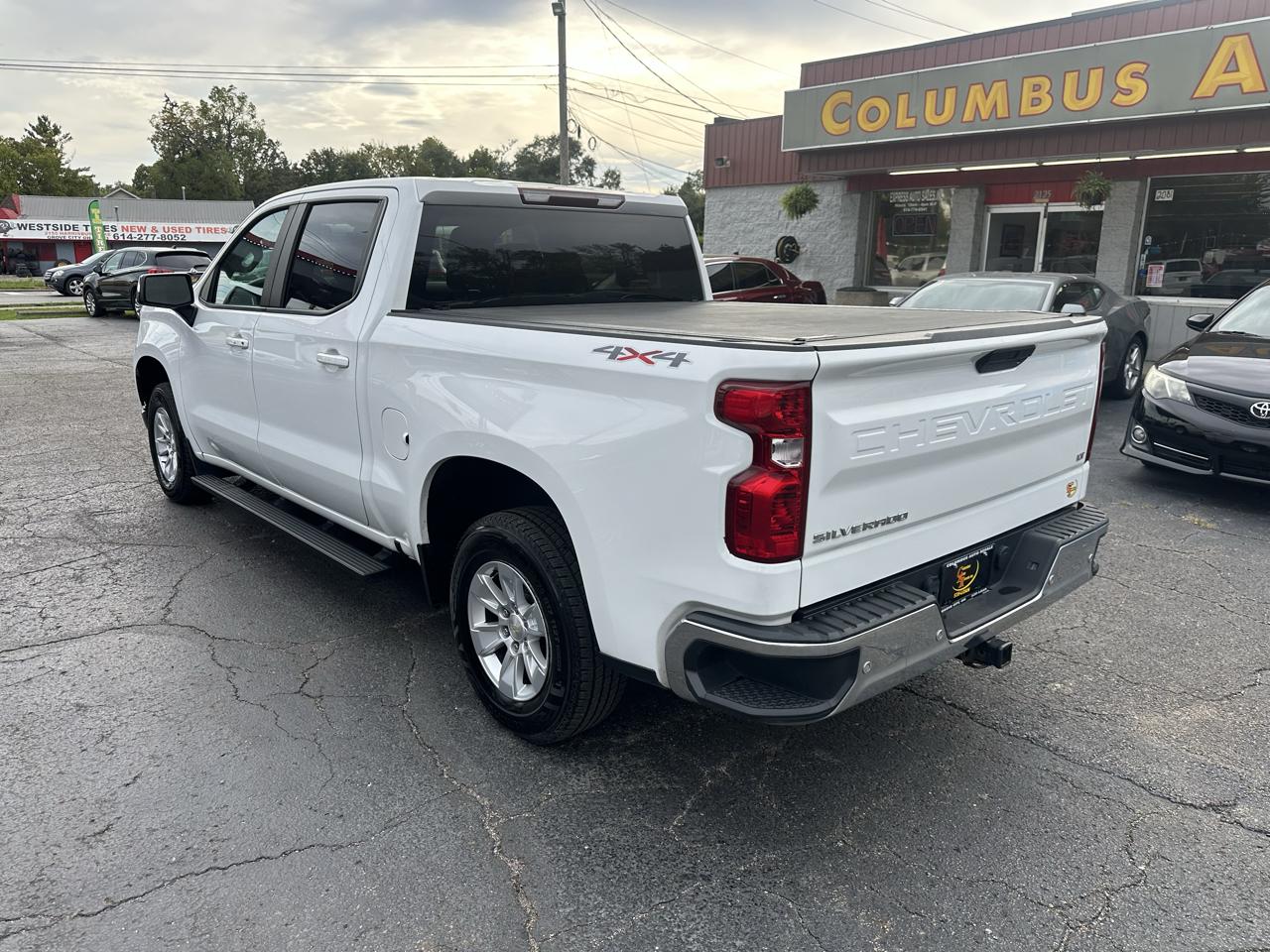 Chevrolet Silverado 1500 4WD Crew Cab 147" LT 2020