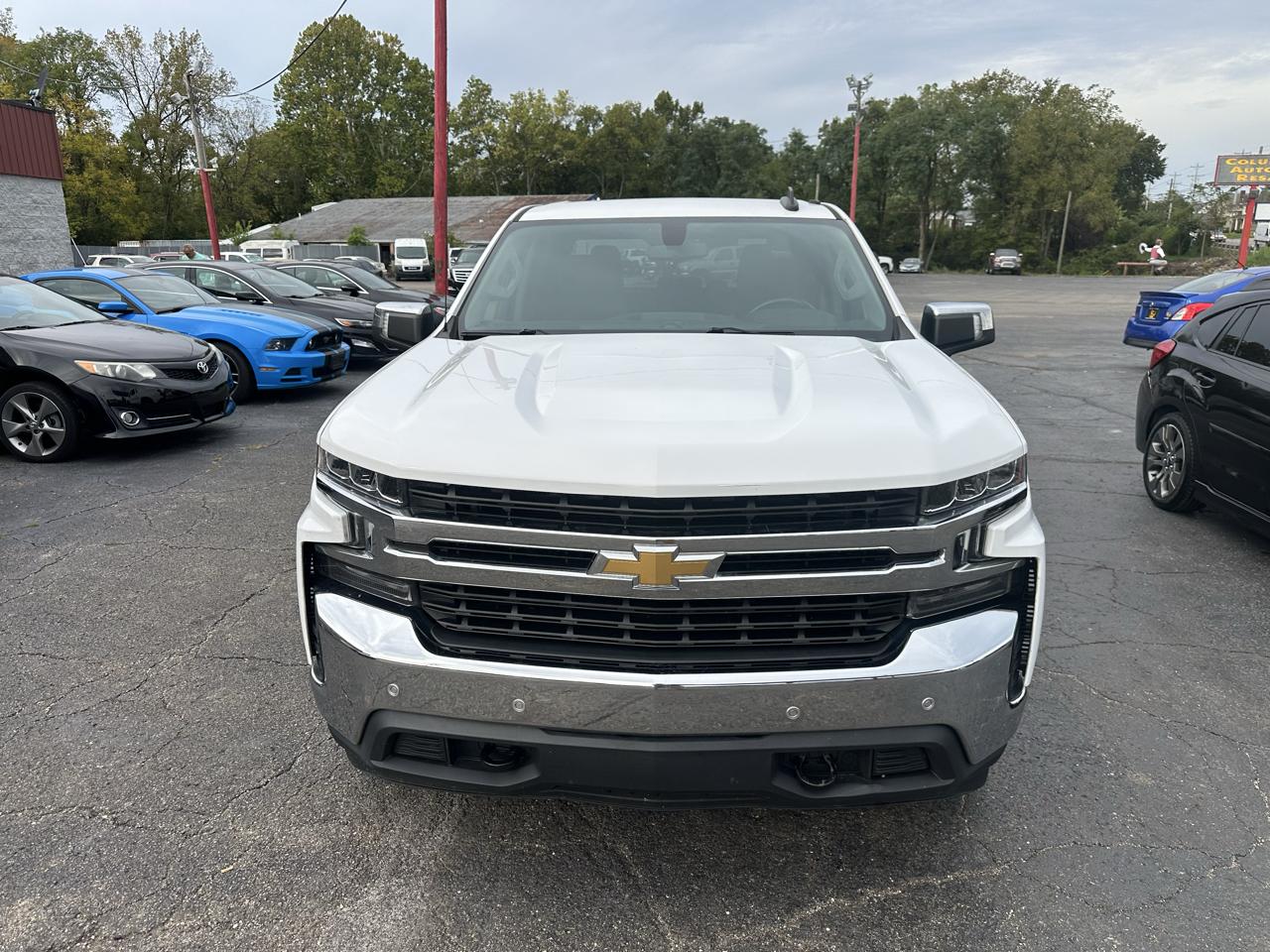Chevrolet Silverado 1500 4WD Crew Cab 147" LT 2020