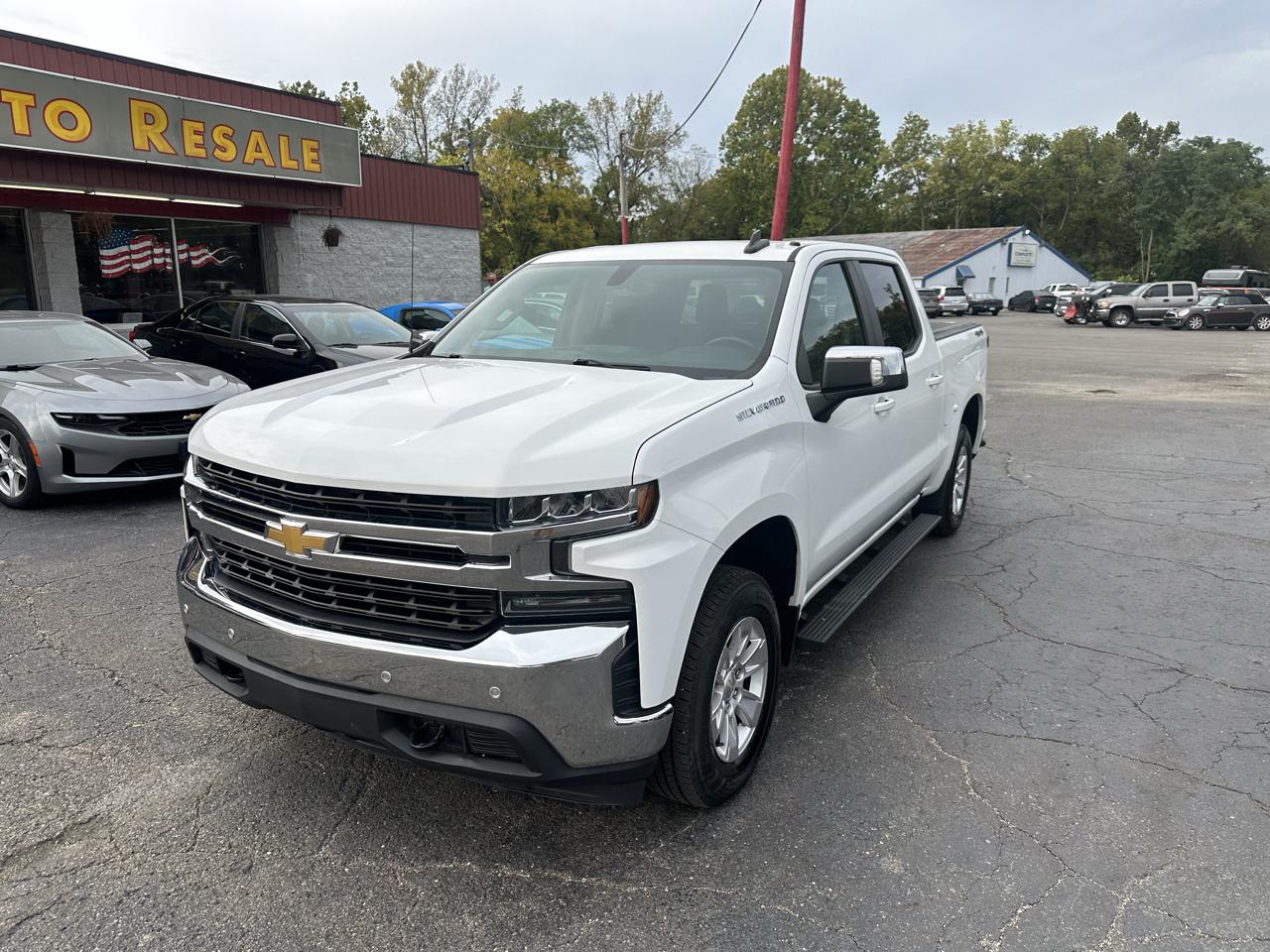 Chevrolet Silverado 1500 4WD Crew Cab 147" LT 2020