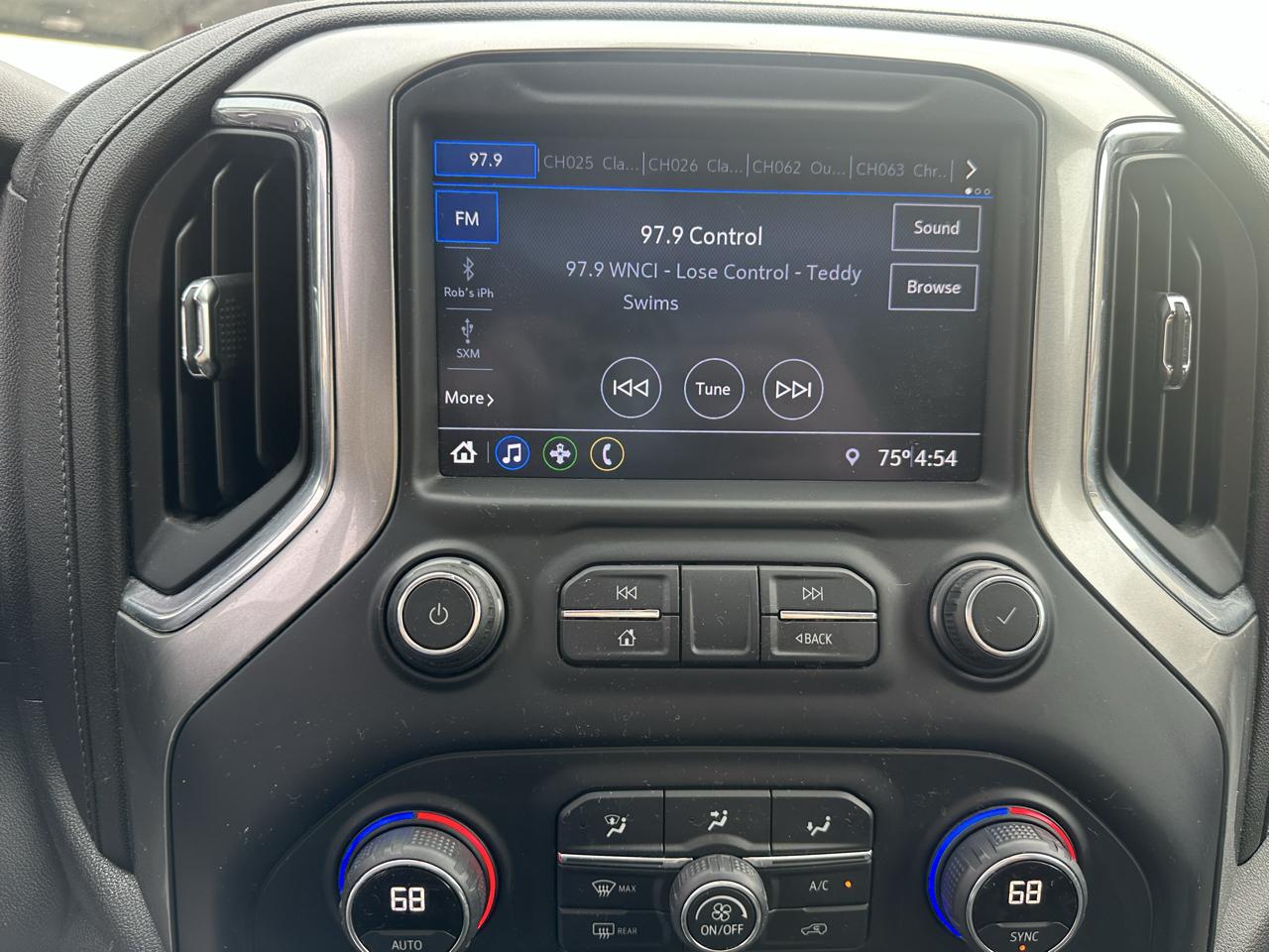 Chevrolet Silverado 1500 4WD Crew Cab 147" LT 2020