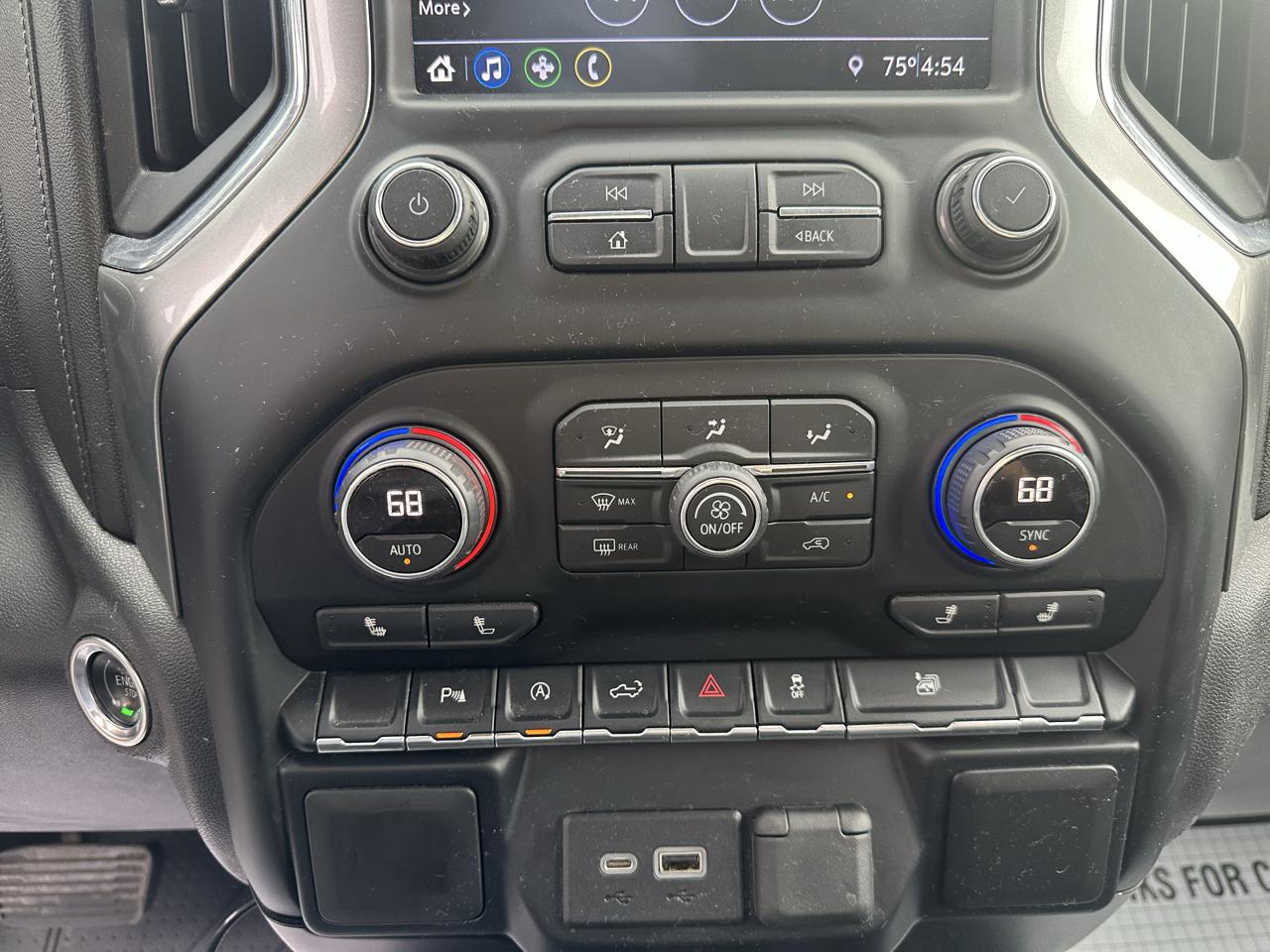 Chevrolet Silverado 1500 4WD Crew Cab 147" LT 2020