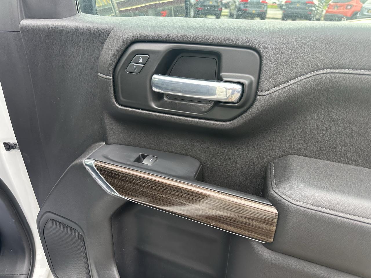 Chevrolet Silverado 1500 4WD Crew Cab 147" LT 2020