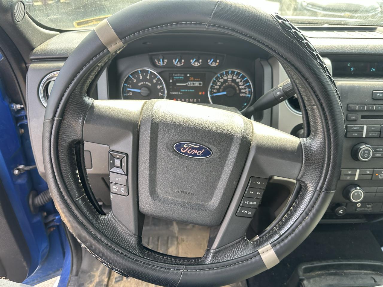 Ford F-150 4WD SuperCab 145" Lariat 2012