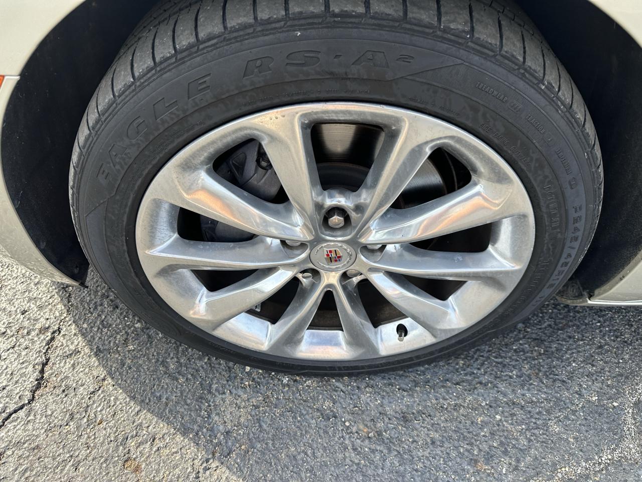 Cadillac XTS 4dr Sdn Luxury FWD 2014