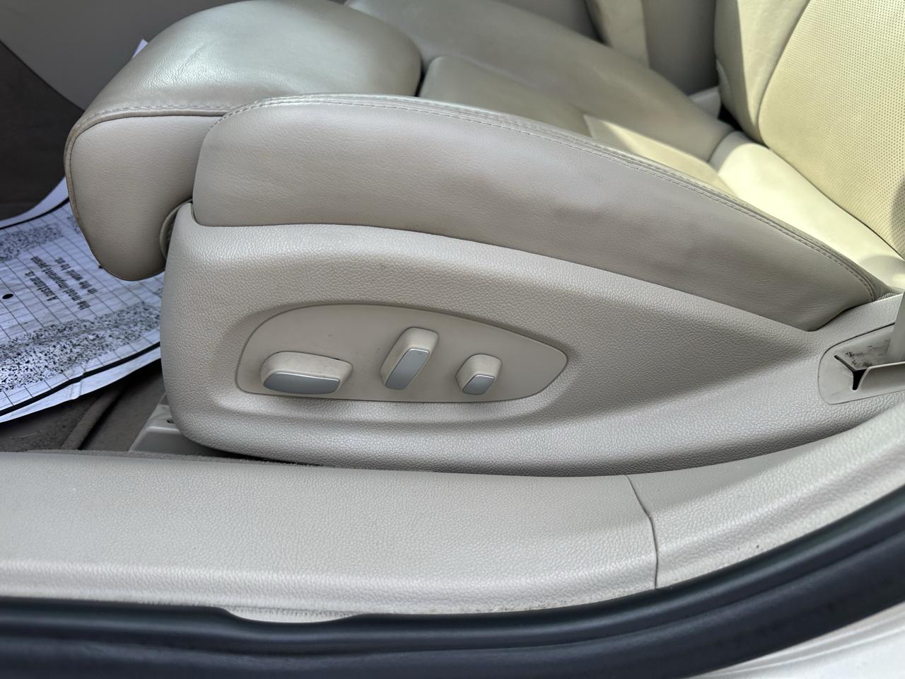 Cadillac XTS 4dr Sdn Luxury FWD 2014