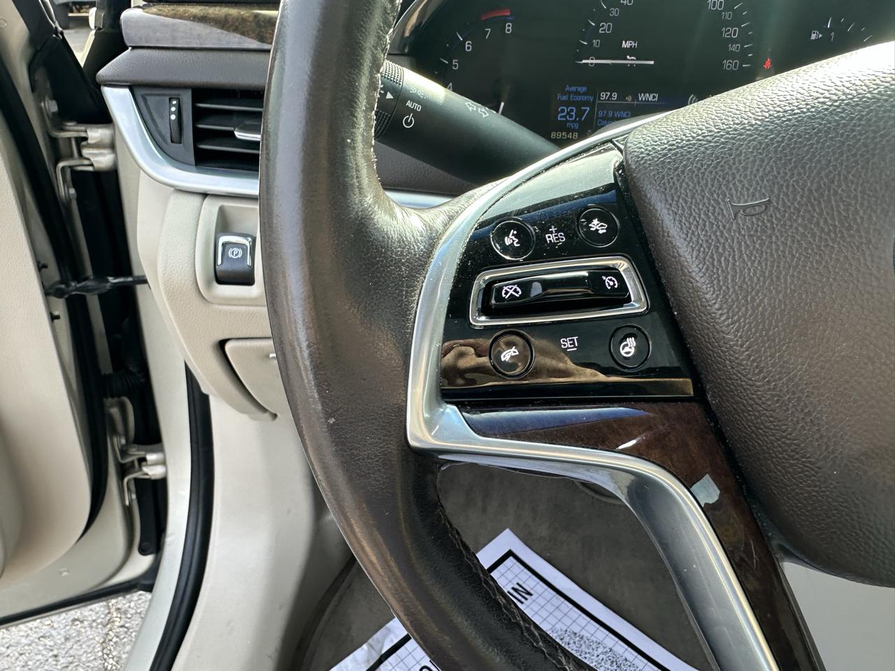 Cadillac XTS 4dr Sdn Luxury FWD 2014