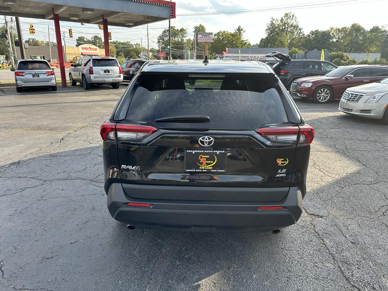 Toyota RAV4 LE AWD (Natl) 2025