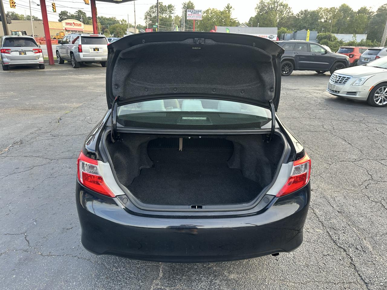 Toyota Camry 2014.5 4dr Sdn I4 Auto SE Sport (Natl) 2014