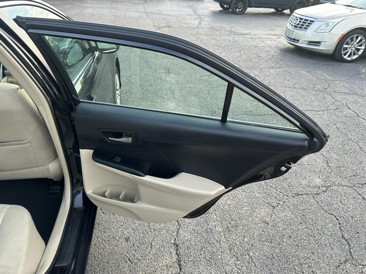 Toyota Camry 2014.5 4dr Sdn I4 Auto SE Sport (Natl) 2014