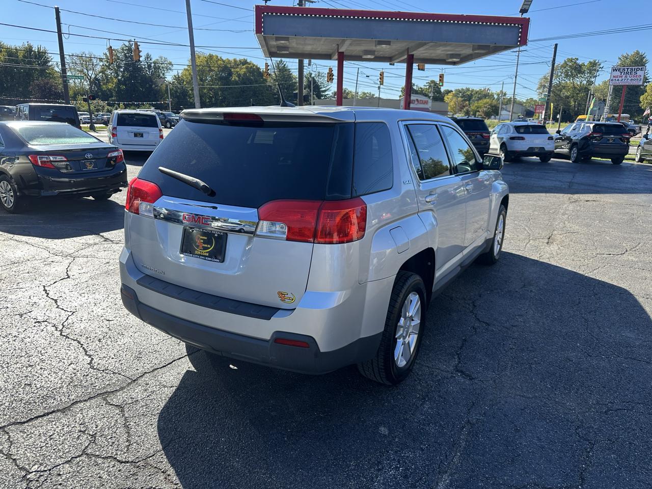 GMC Terrain FWD 4dr SLE-1 2011