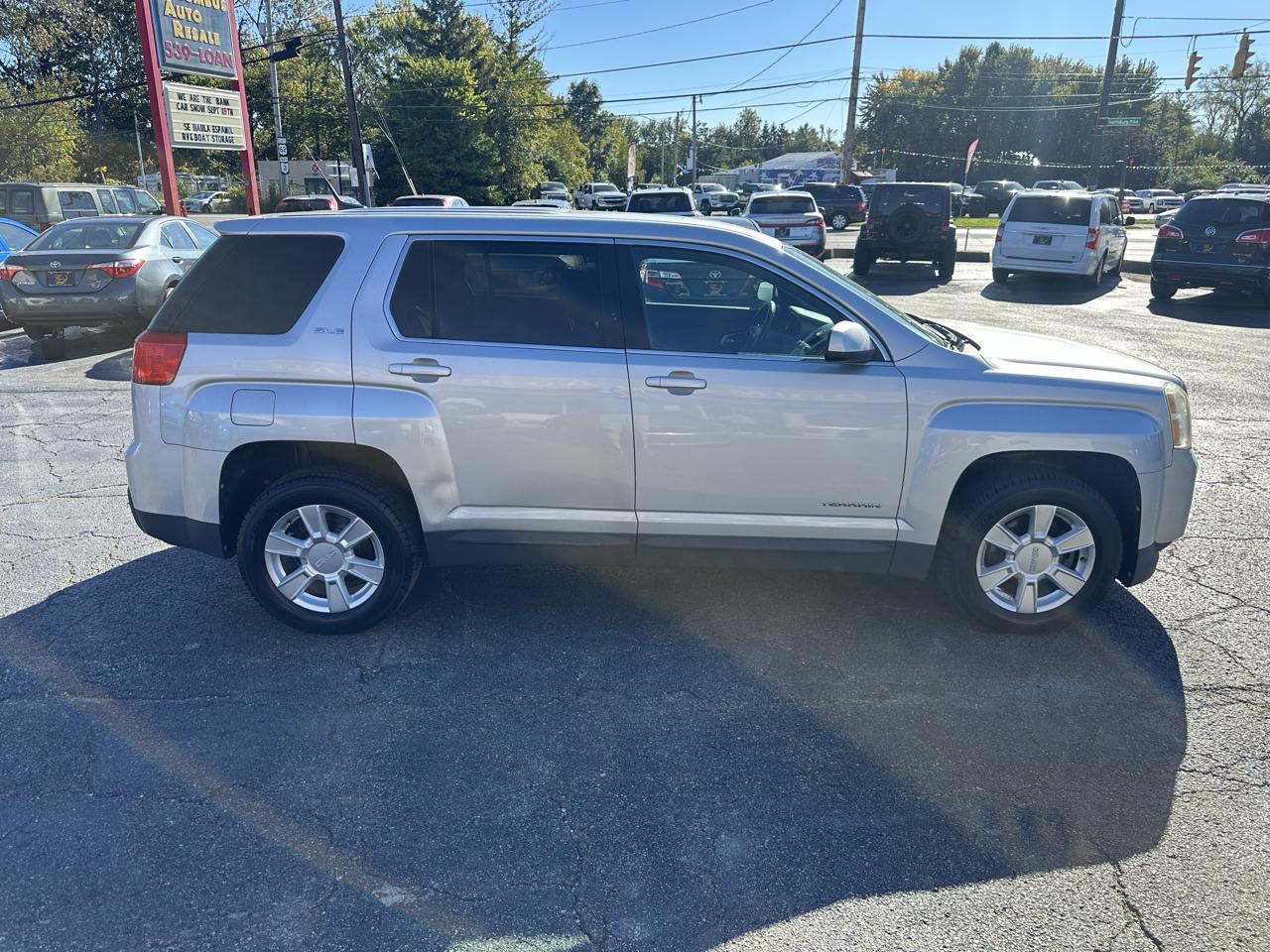 GMC Terrain FWD 4dr SLE-1 2011