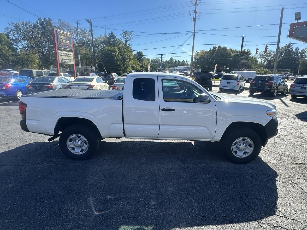 Toyota Tacoma 2WD SR5 Access Cab 6' Bed I4 AT (Natl) 2021