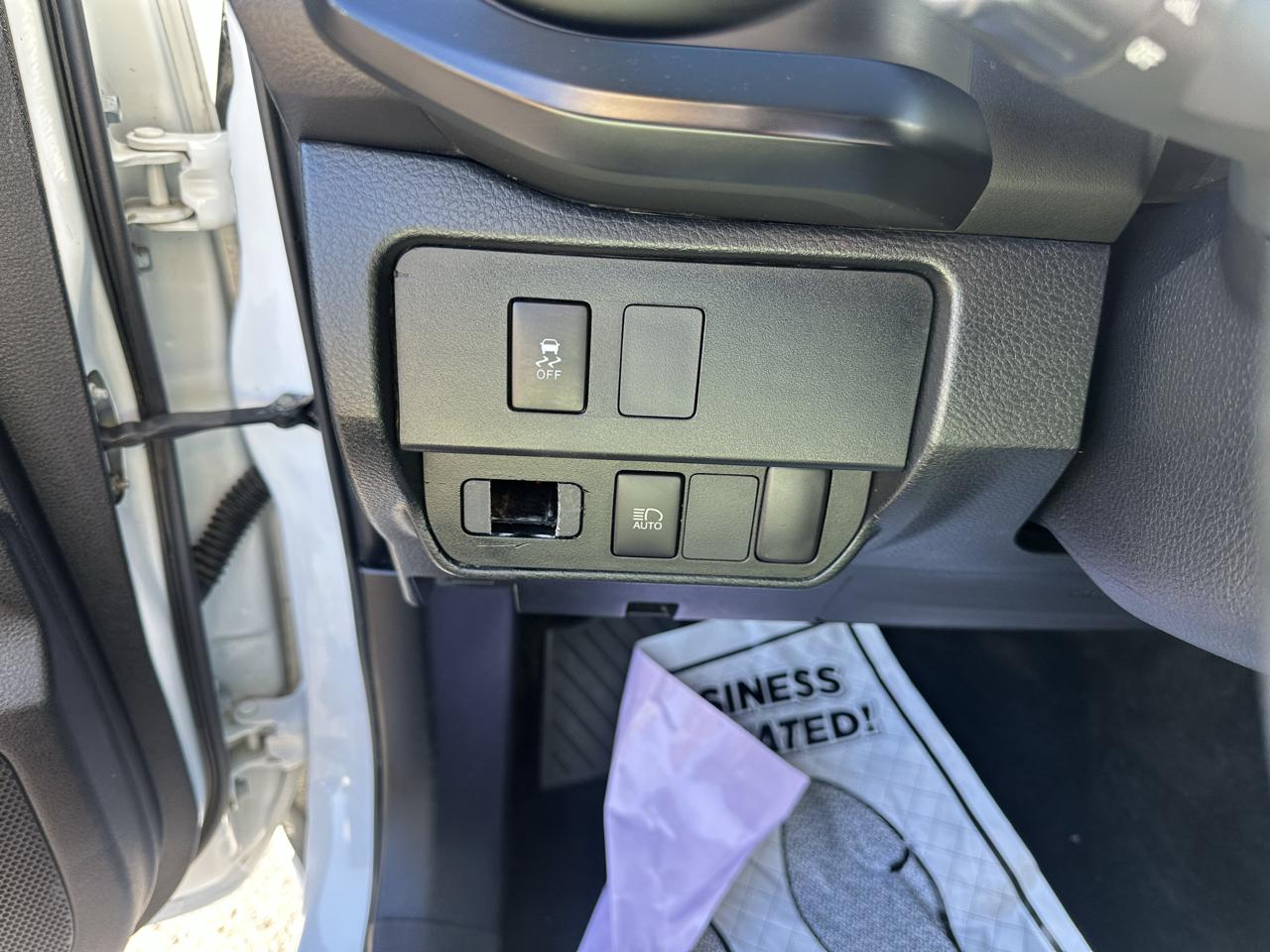 Toyota Tacoma 2WD SR5 Access Cab 6' Bed I4 AT (Natl) 2021