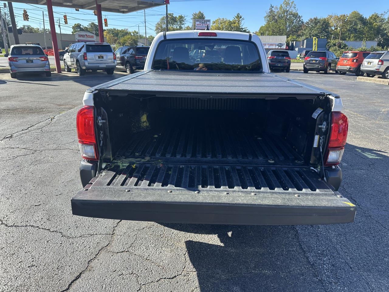 Toyota Tacoma 2WD SR5 Access Cab 6' Bed I4 AT (Natl) 2021
