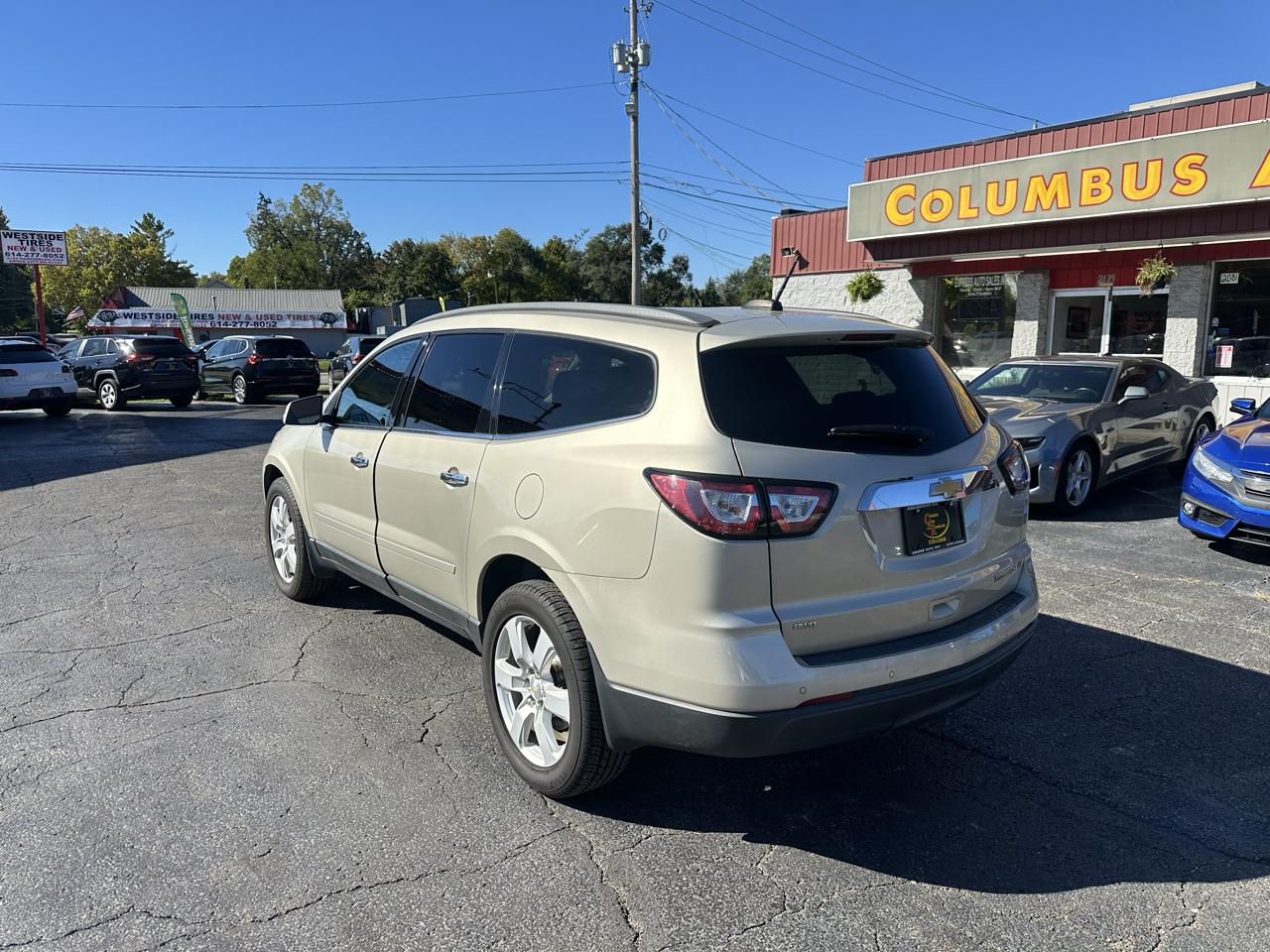 Chevrolet Traverse AWD 4dr LT w/1LT 2016
