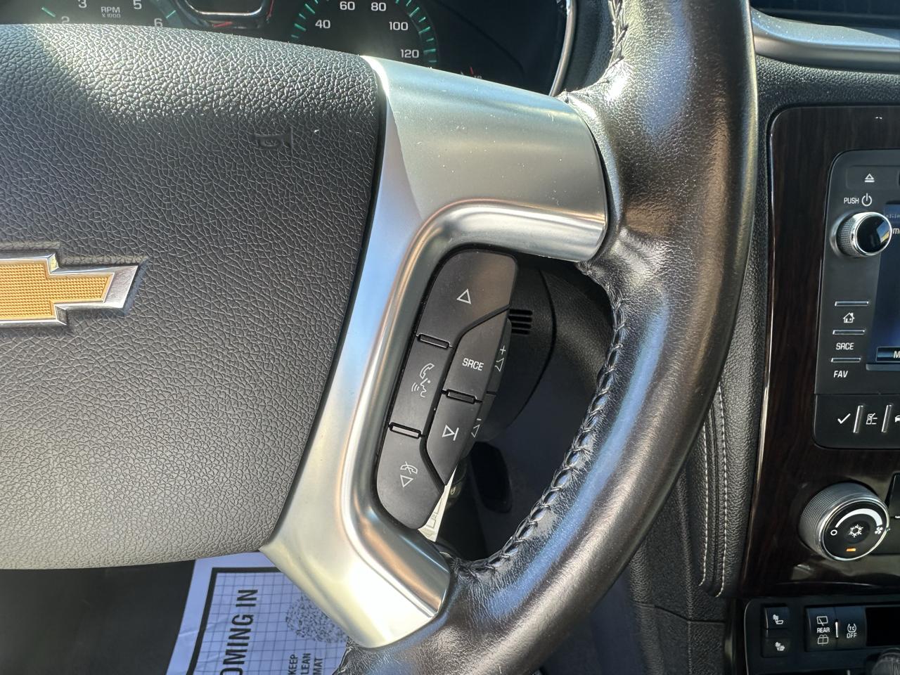 Chevrolet Traverse AWD 4dr LT w/1LT 2016
