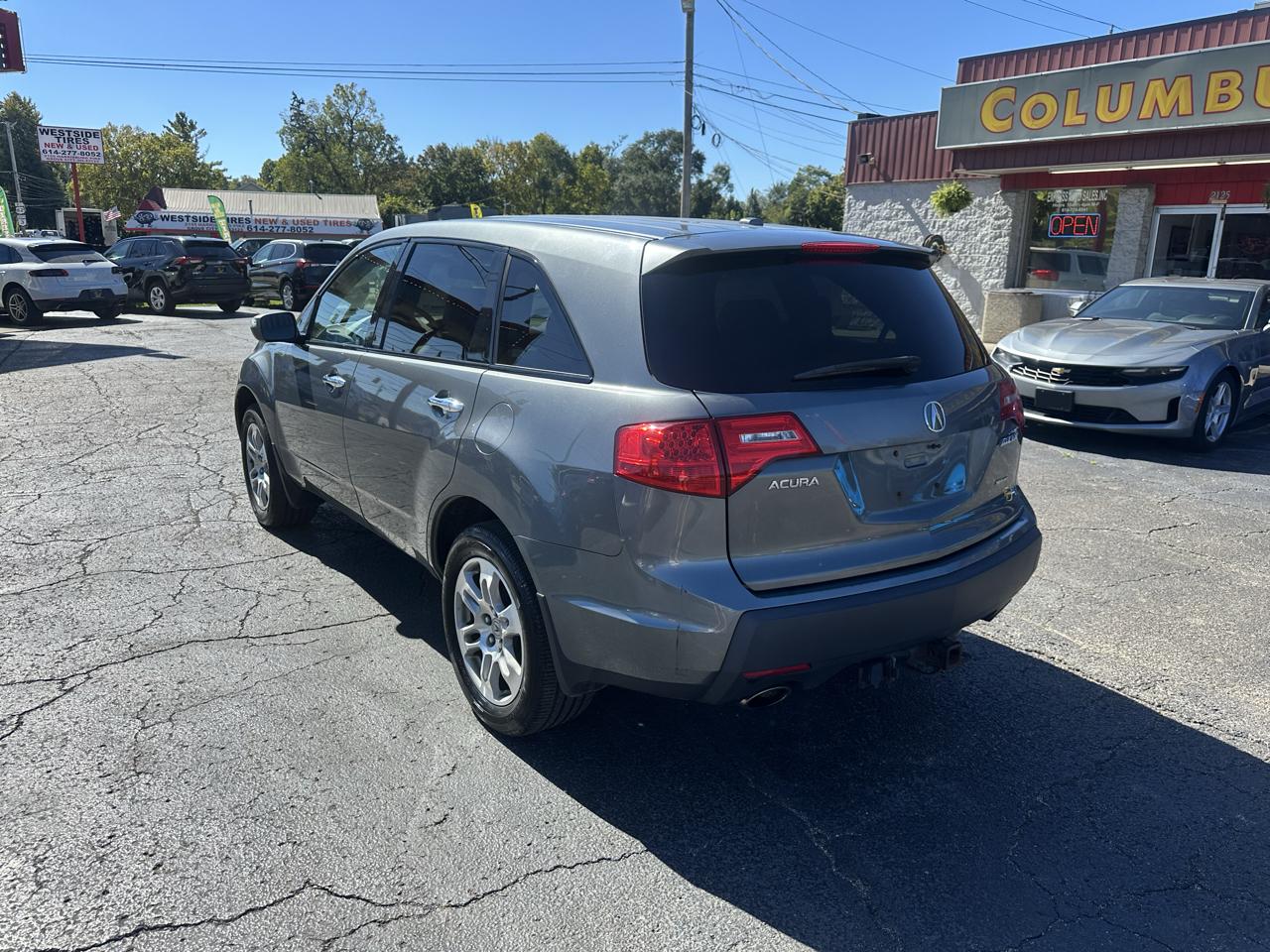 Acura MDX photo 2