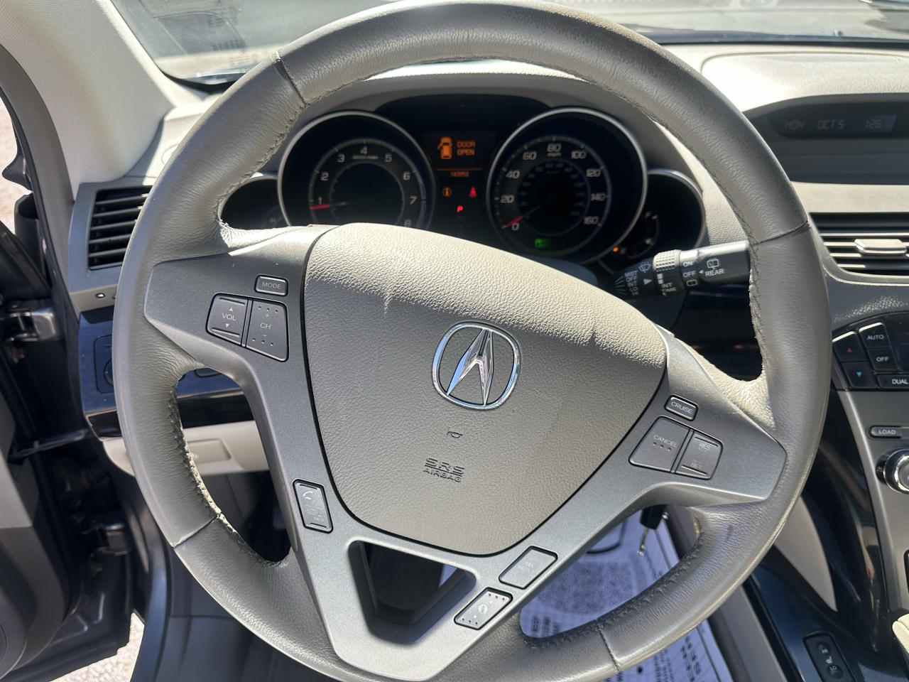 Acura MDX photo 15