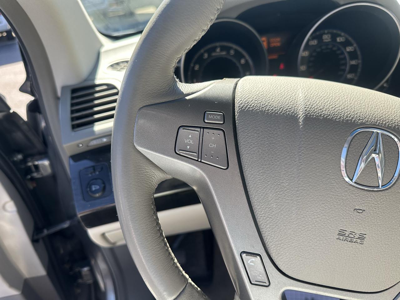 Acura MDX photo 17