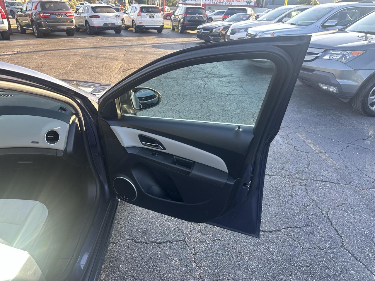 Chevrolet Cruze 4dr Sdn Auto 1LT 2014