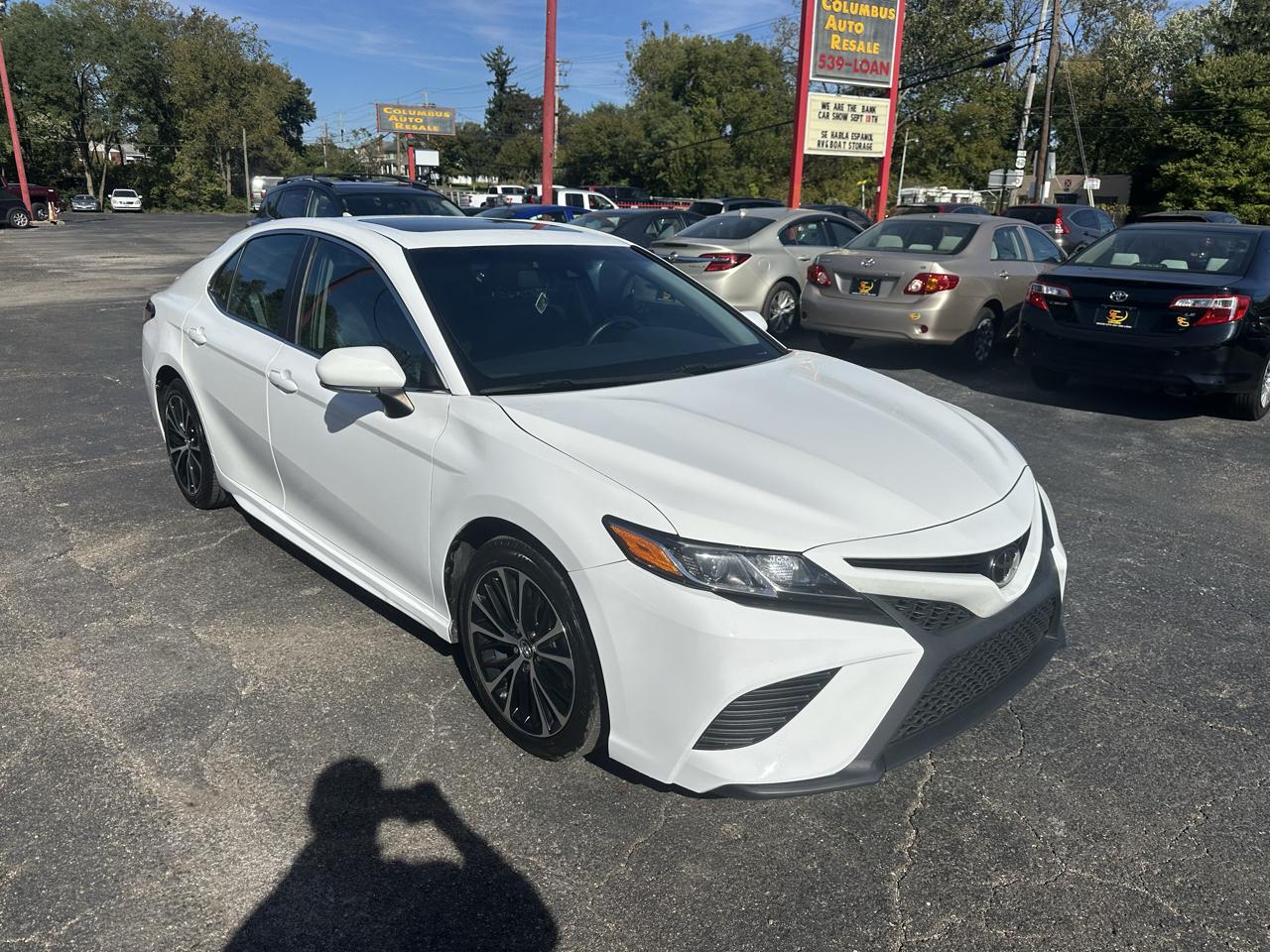 Toyota Camry XLE Auto (Natl) 2018