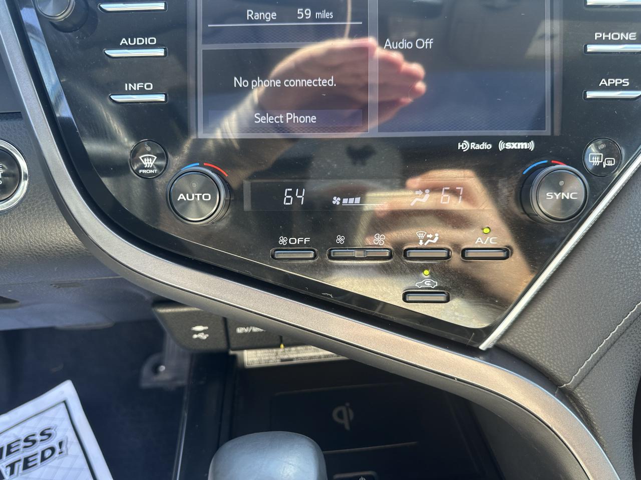 Toyota Camry XLE Auto (Natl) 2018