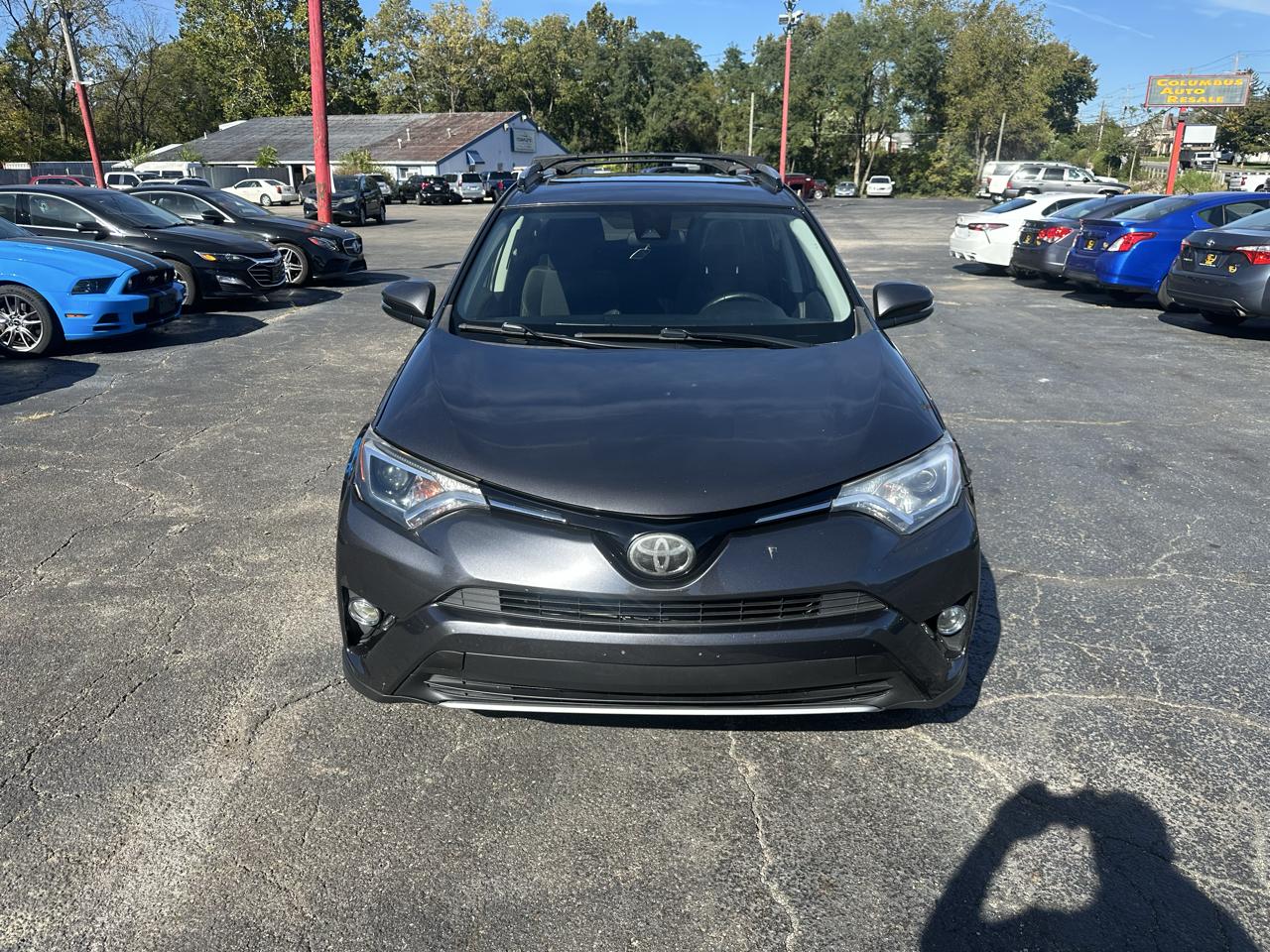 Toyota RAV4 Adventure AWD (Natl) 2018