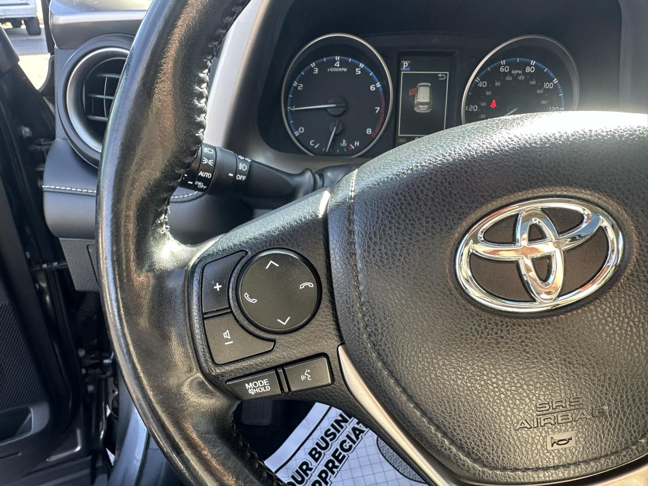 Toyota RAV4 Adventure AWD (Natl) 2018