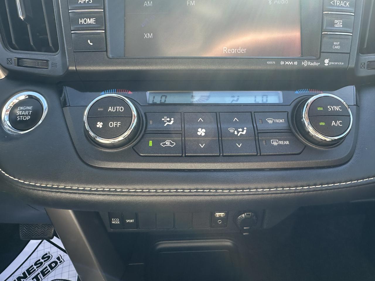 Toyota RAV4 Adventure AWD (Natl) 2018