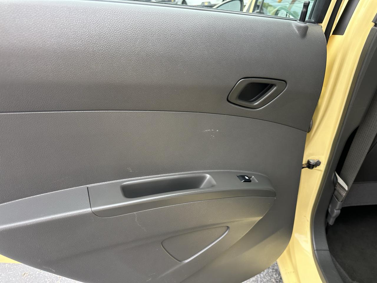Chevrolet Spark 5dr HB CVT LS 2014