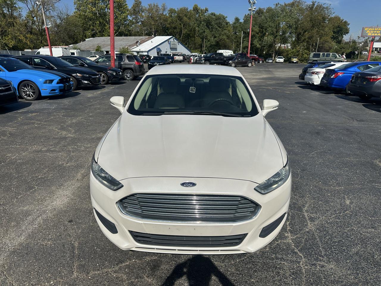 Ford Fusion 4dr Sdn SE FWD 2013