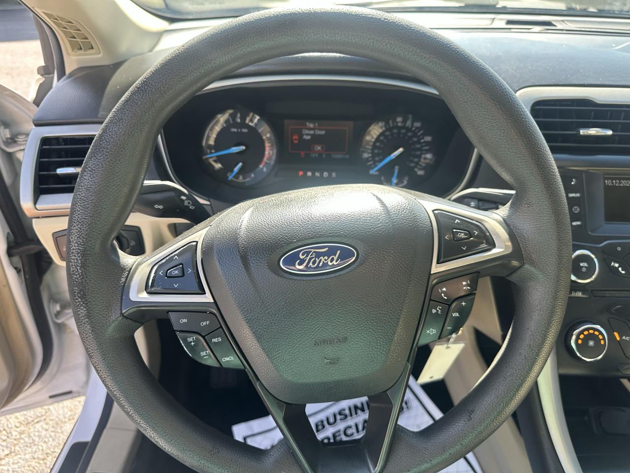 Ford Fusion 4dr Sdn SE FWD 2013