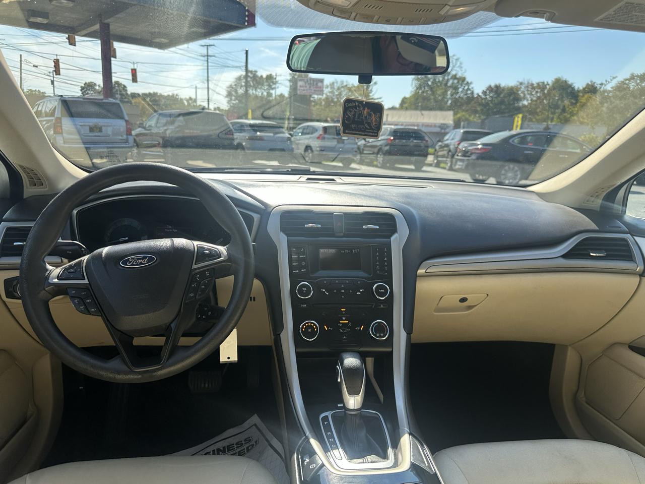 Ford Fusion 4dr Sdn SE FWD 2013