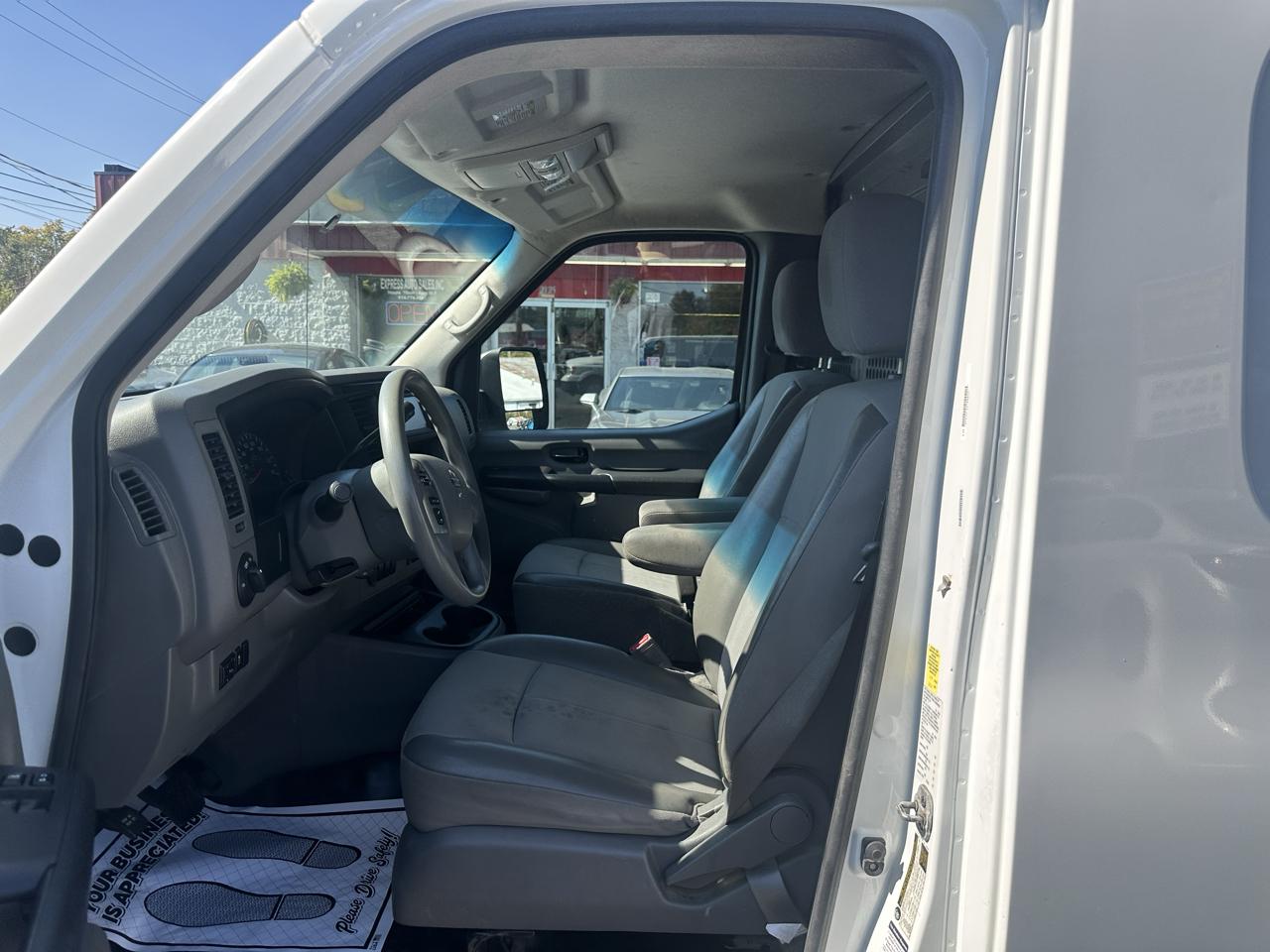 Nissan NV Cargo NV1500 Standard Roof V6 SV 2019