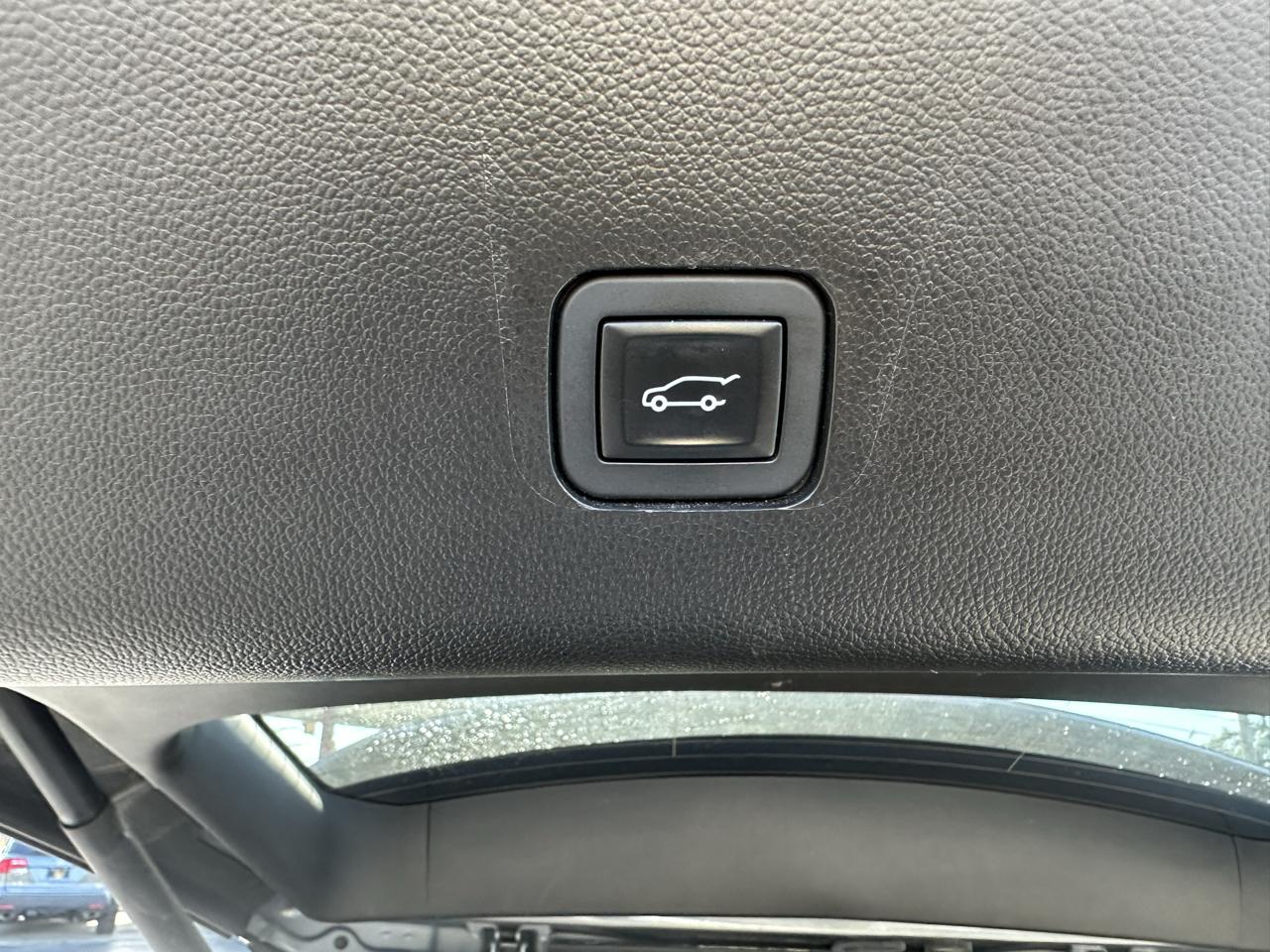 Chevrolet Traverse AWD 4dr High Country w/2LZ 2018